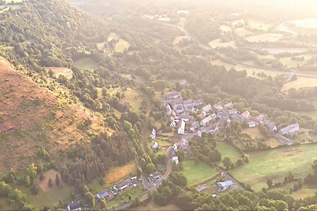 Neussarge Moissac Cantal vue du ciel